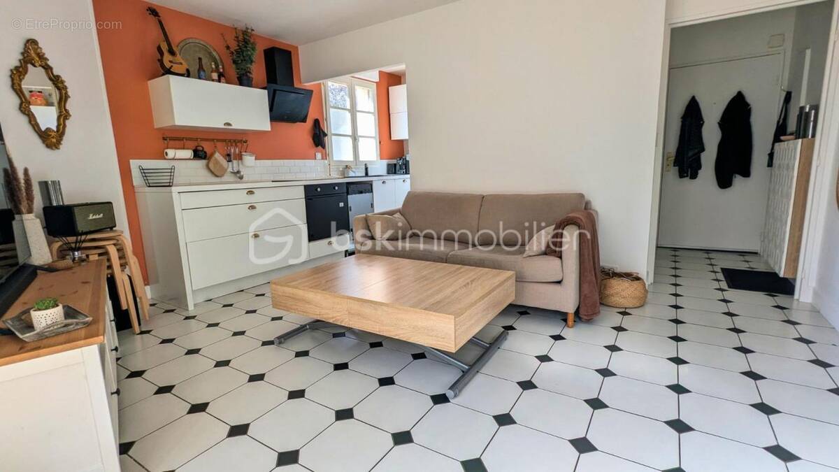 Appartement à BRIE-COMTE-ROBERT