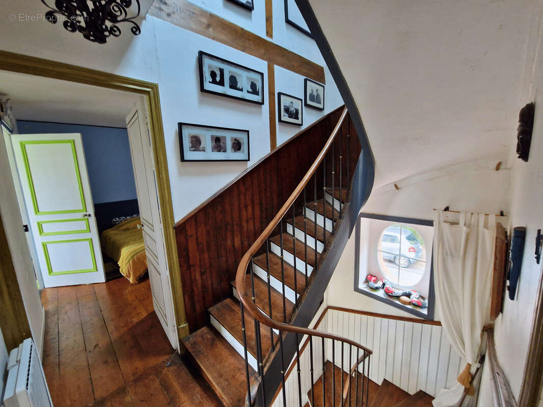 Maison 143 m² à Le Relecq-Kerhuon  - photo 7