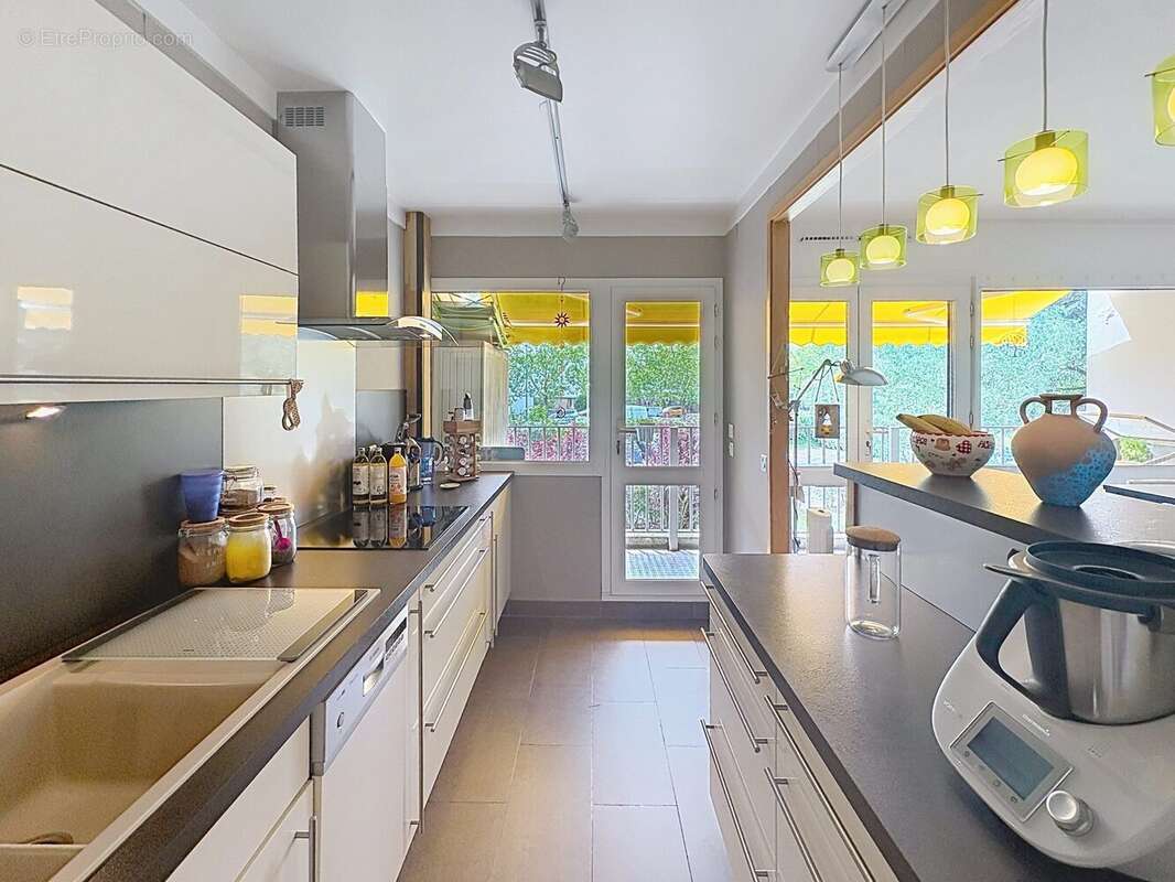 Appartement à CHEVILLY-LARUE