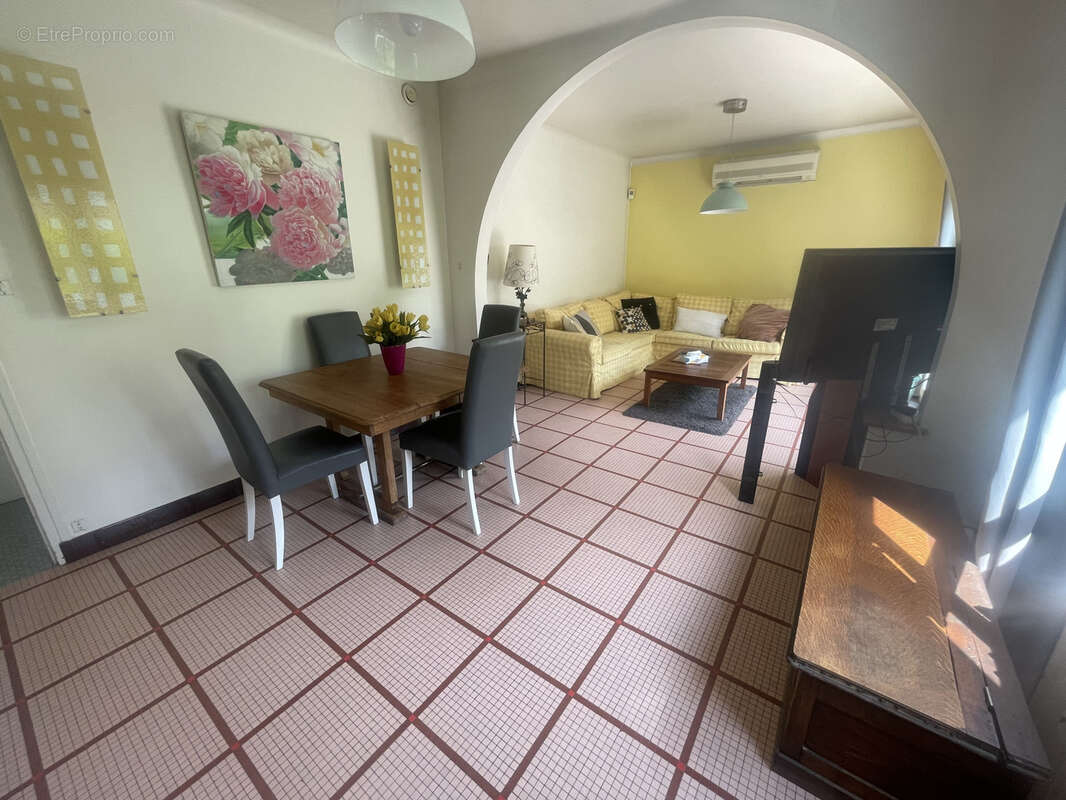 Maison à PONT-SAINTE-MAXENCE