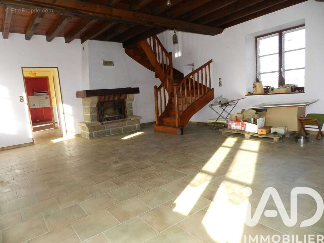 Maison 135 m² à Lassay-Les-Chateaux  - photo 5