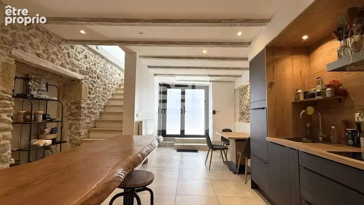 Magnifique maison de village en pierres apparentes à Laudun l'Ardoise - photo 2