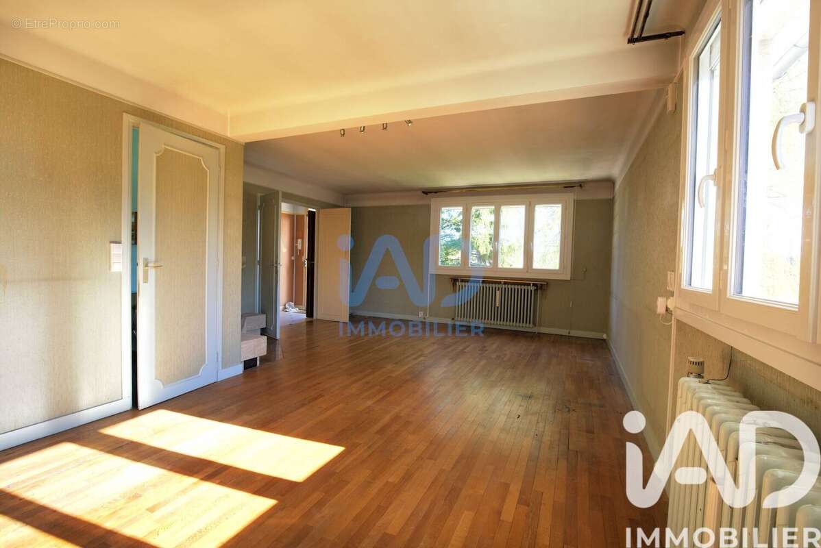 Photo 5 - Maison à VILLECRESNES