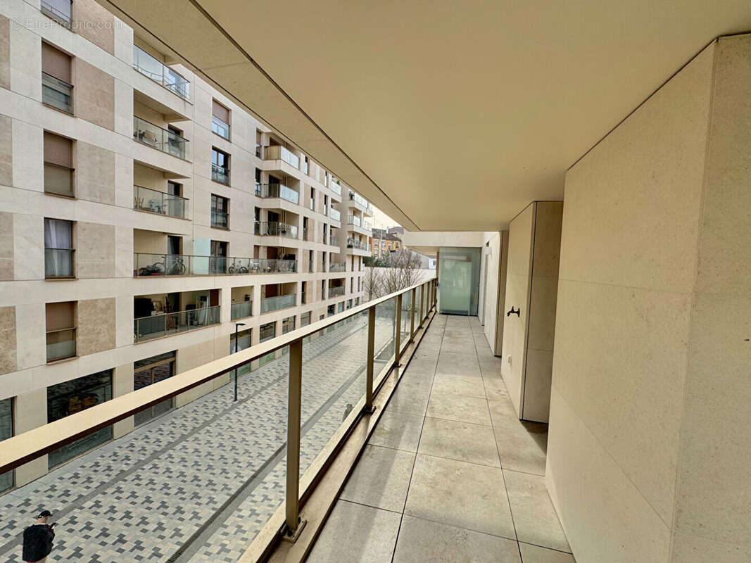 Appartement à CLICHY