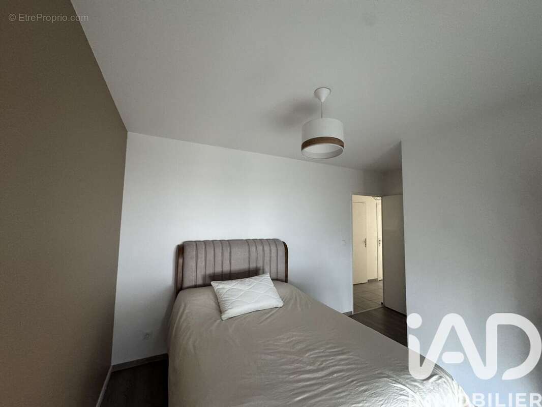Photo 5 - Appartement à VILLEURBANNE