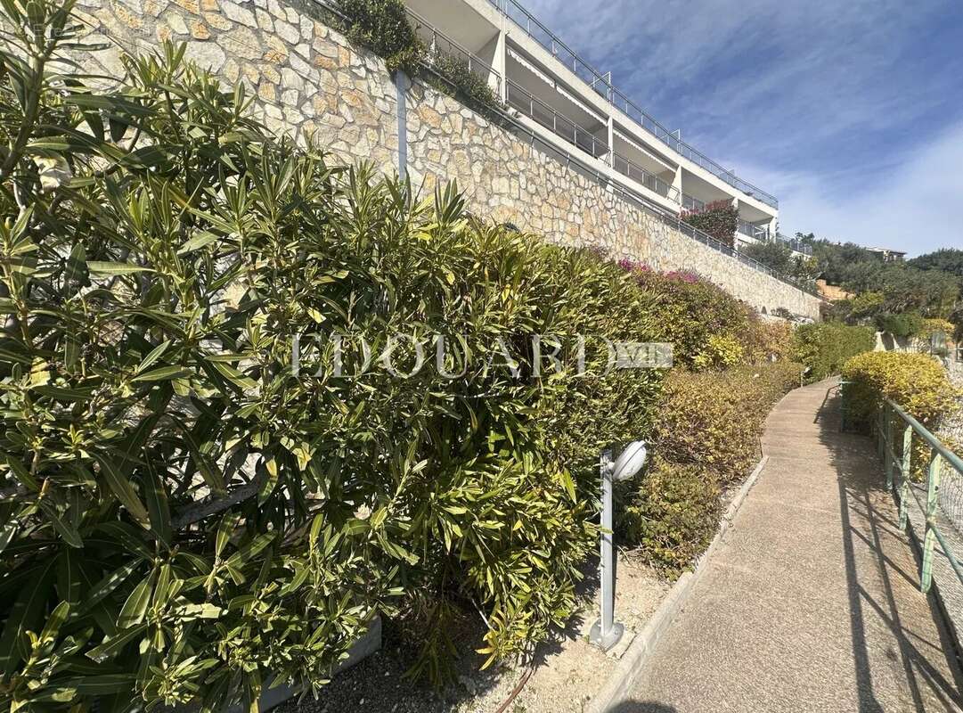 Appartement à CAP-D'AIL