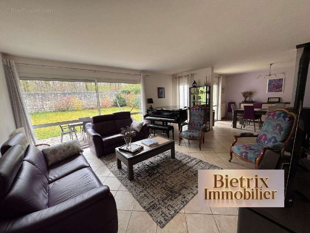 Maison à L'ISLE-ADAM