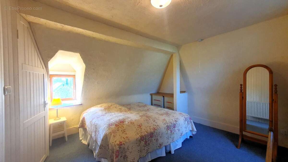 Maison à MORLHON-LE-HAUT