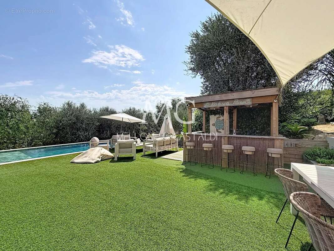 Maison à MOUGINS