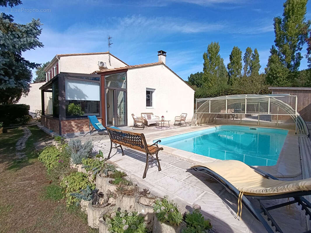 Maison à ROCHEFORT
