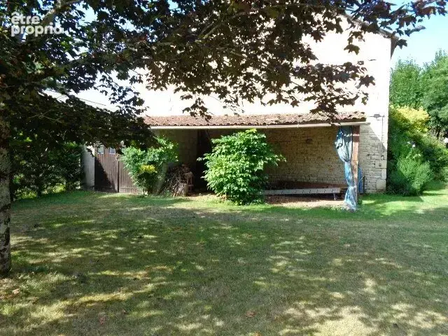 Belle maison de 3 chambres avec piscine creusée, 2 maisons d'amis et possibilité d'en créer une troisième. - photo 20