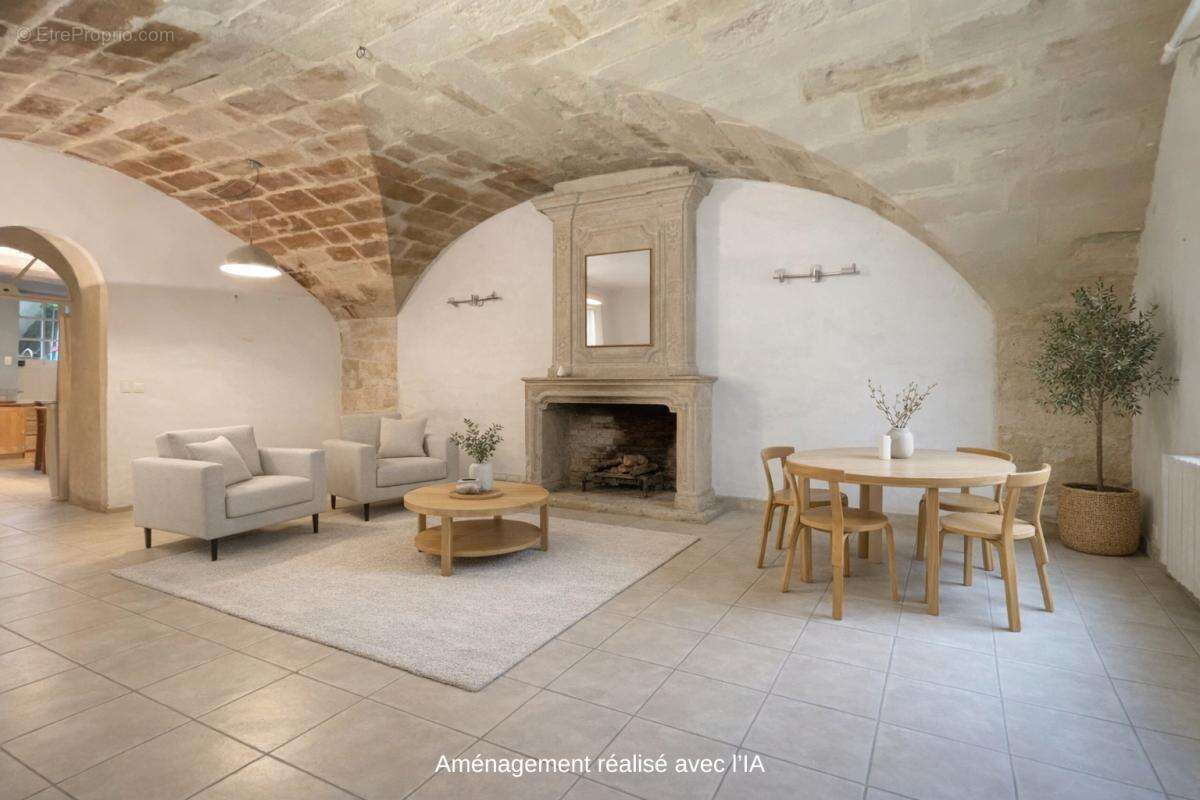 Maison à UZES