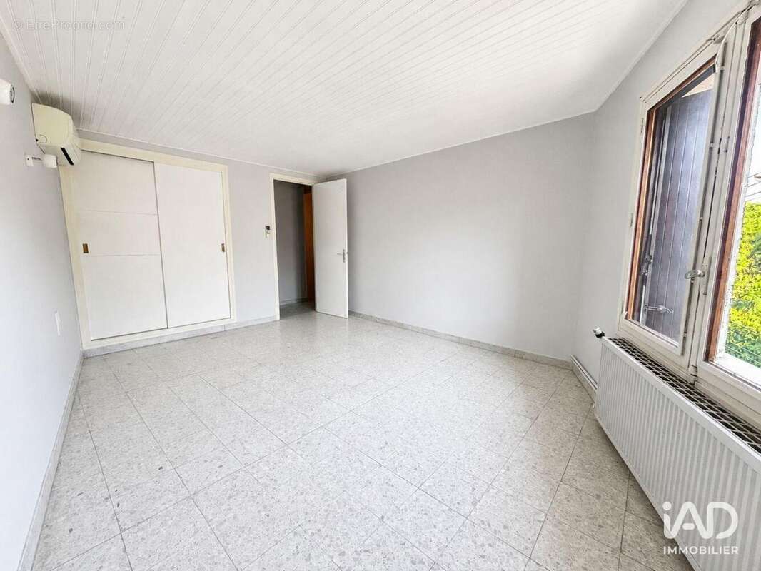 Maison 87 m² à Servian  - photo 5