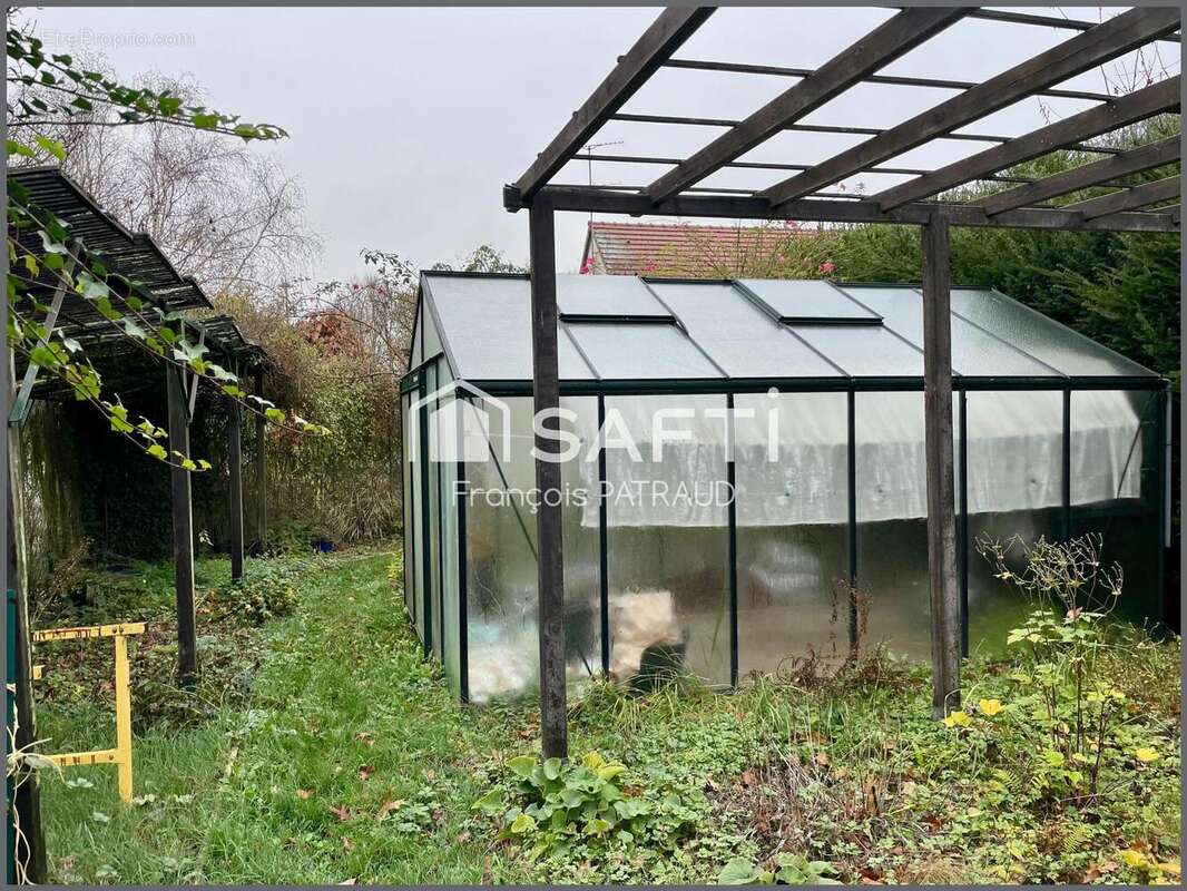 Photo 6 - Maison à LE PERRAY-EN-YVELINES