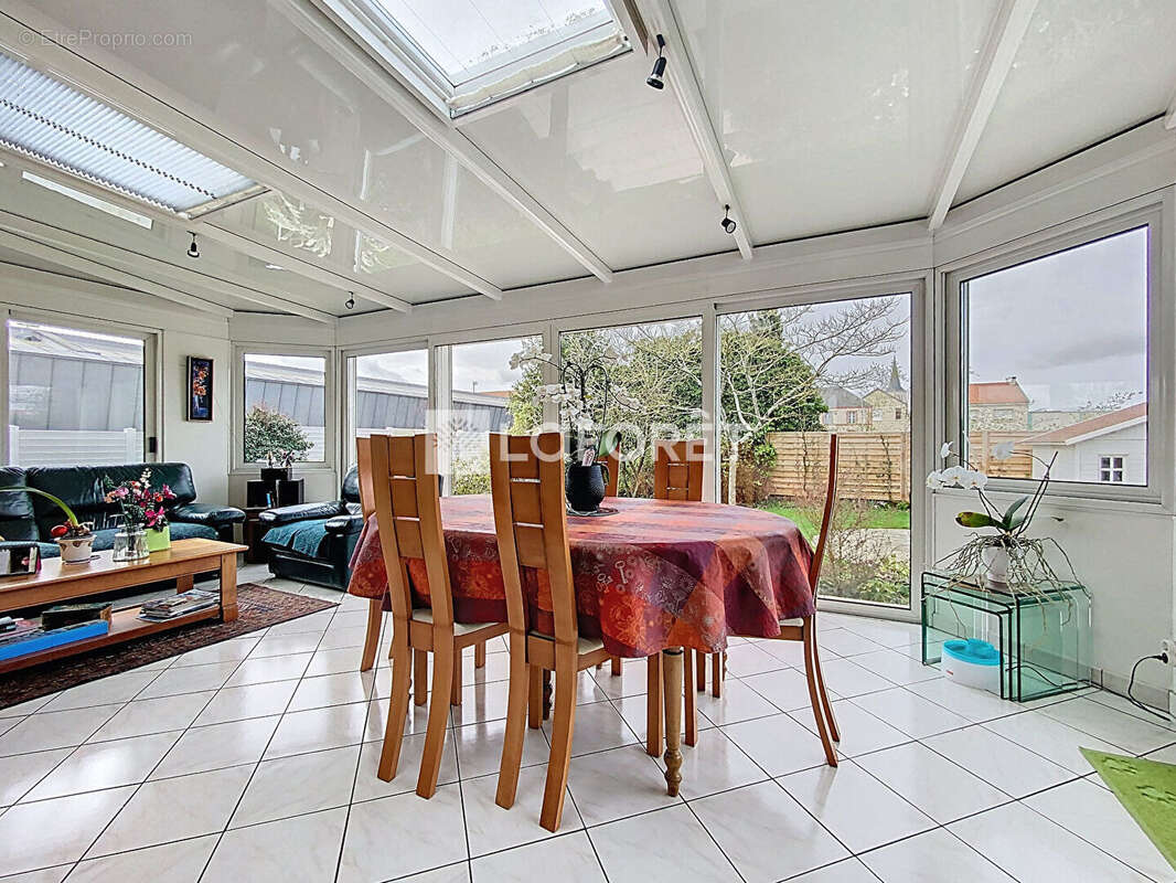 Maison à SAINT-LEGER-SOUS-CHOLET