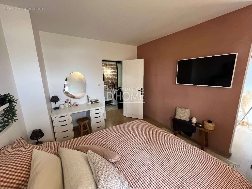 Appartement à BRIE-COMTE-ROBERT