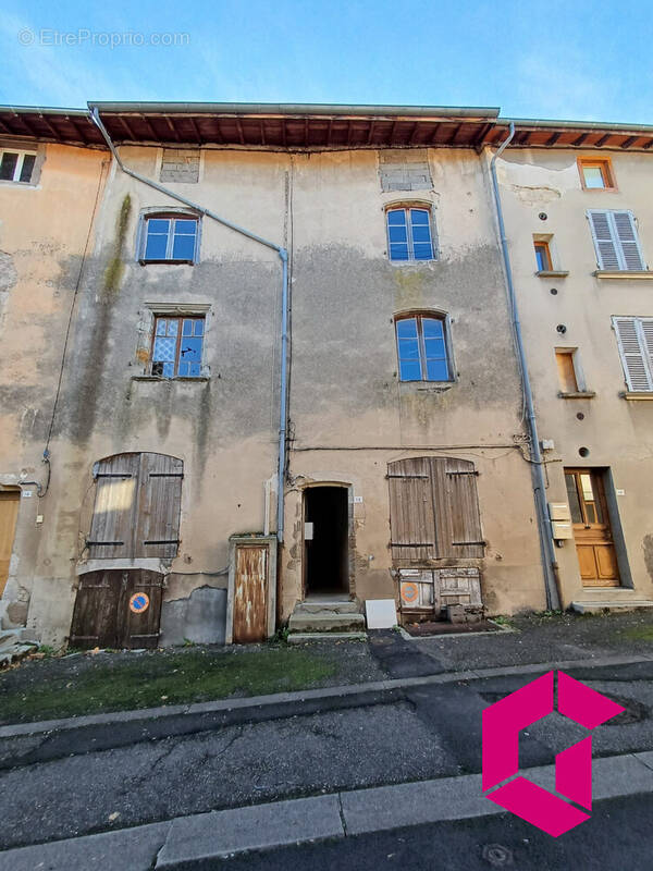 Appartement à COURPIERE