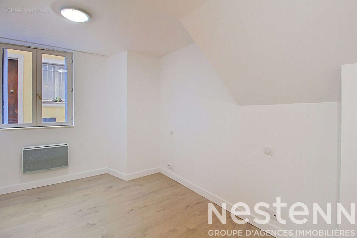 A VENDRE FLAYOSC Appartement T2 66 m² au centre-ville - photo 7