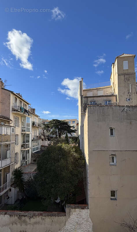 Appartement à MARSEILLE-6E