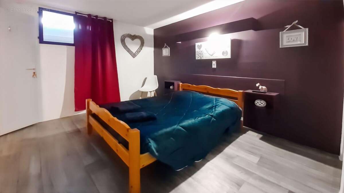 Appartement à UZES
