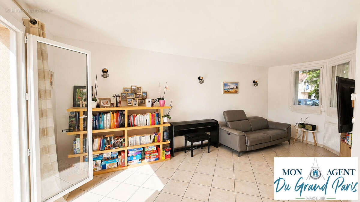 Maison à SACLAY