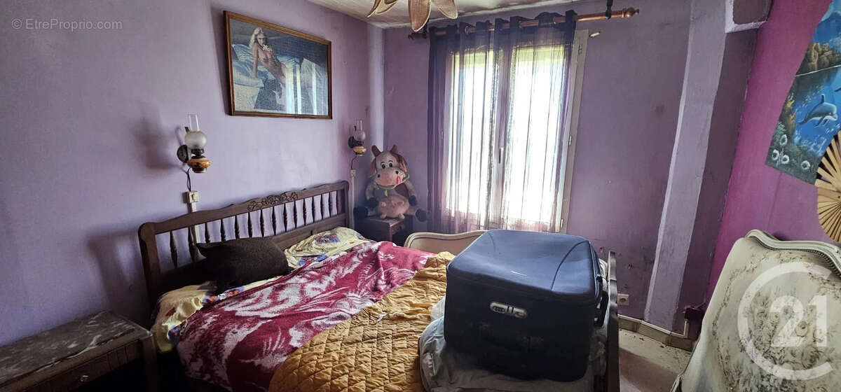 Maison à MONTHARVILLE