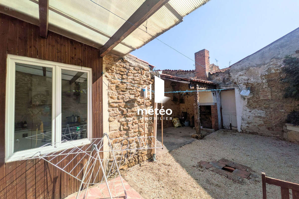 Maison en pierre - Centre ville Moutiers sur le Lay - photo 15