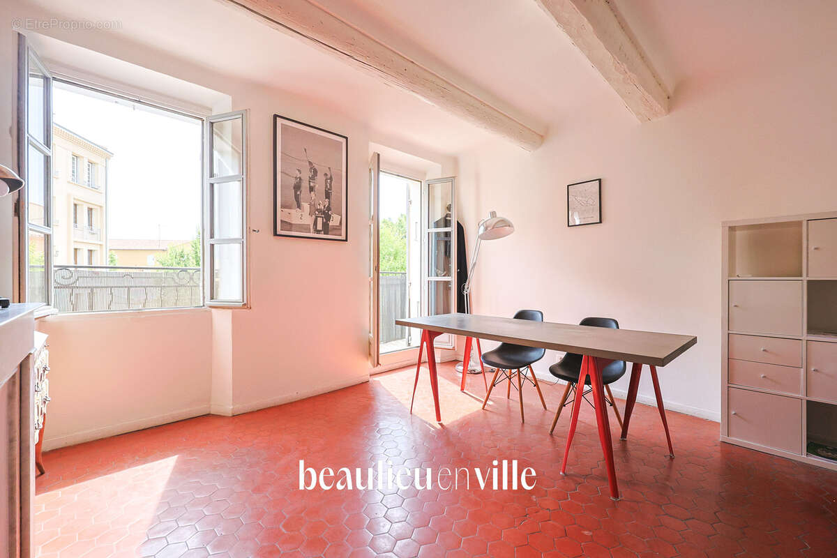 Exclusivite - aix-en-provence - centre historique -  t3 balcon - 328 000 € - photo 5