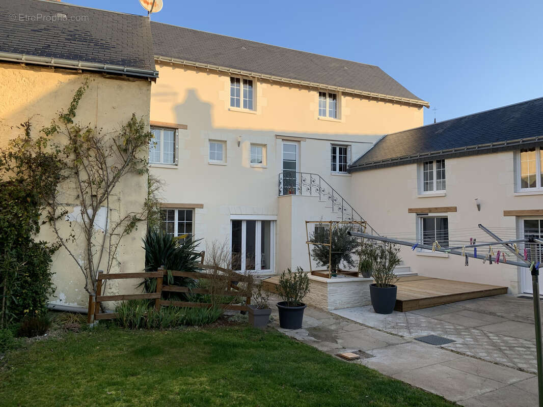 Maison à SAINTE-MAURE-DE-TOURAINE