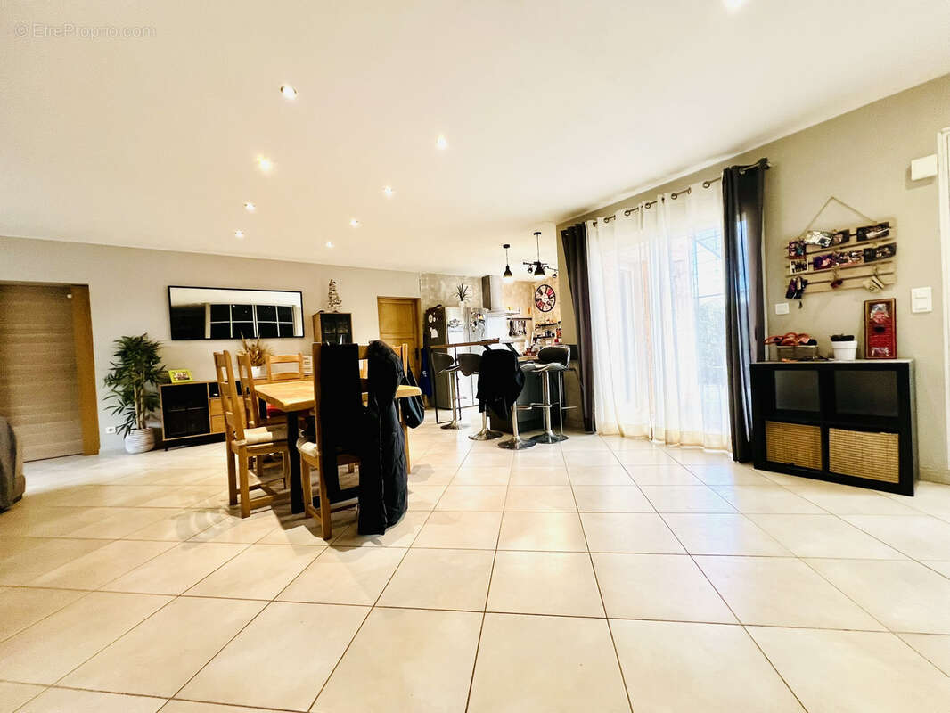 Maison à CLERMONT-L'HERAULT