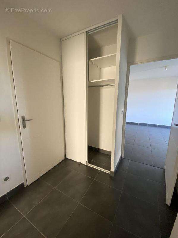 Appartement à LE CRES