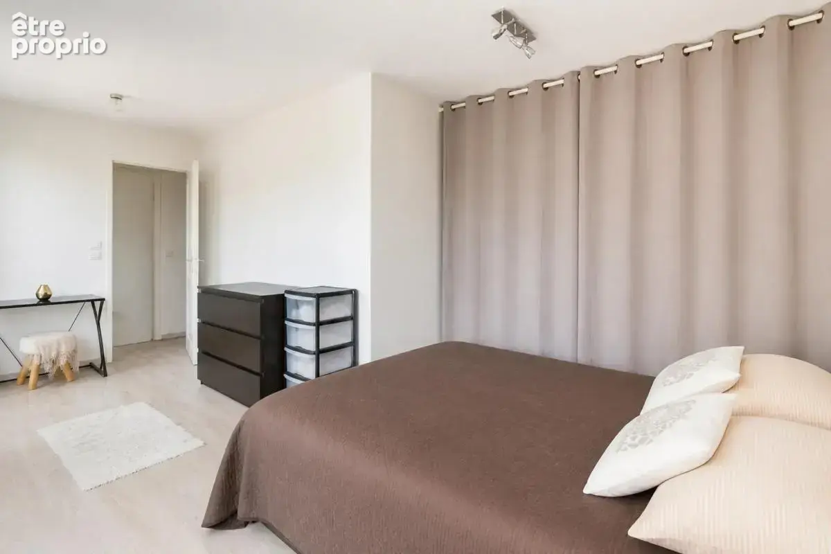 Maison de 5 pièces de plus de 120 m² à Argenteuil avec annexe - photo 5
