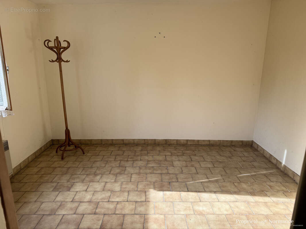 Maison à PONT-L'EVEQUE