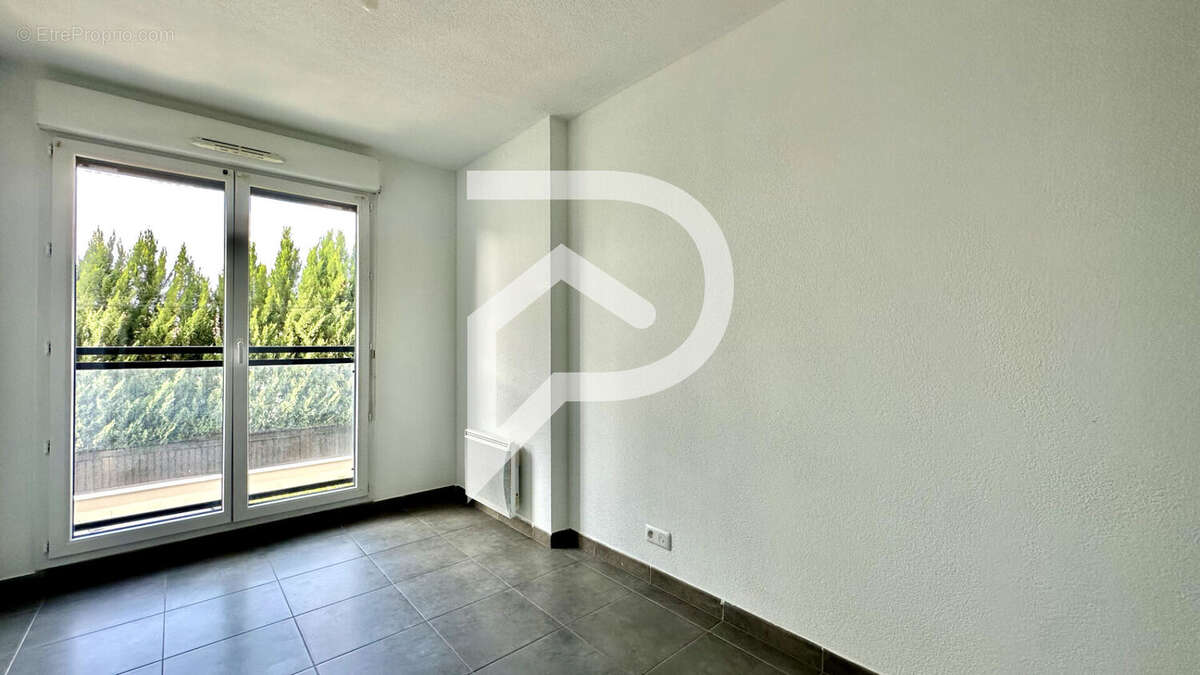 Appartement à LE BLANC-MESNIL