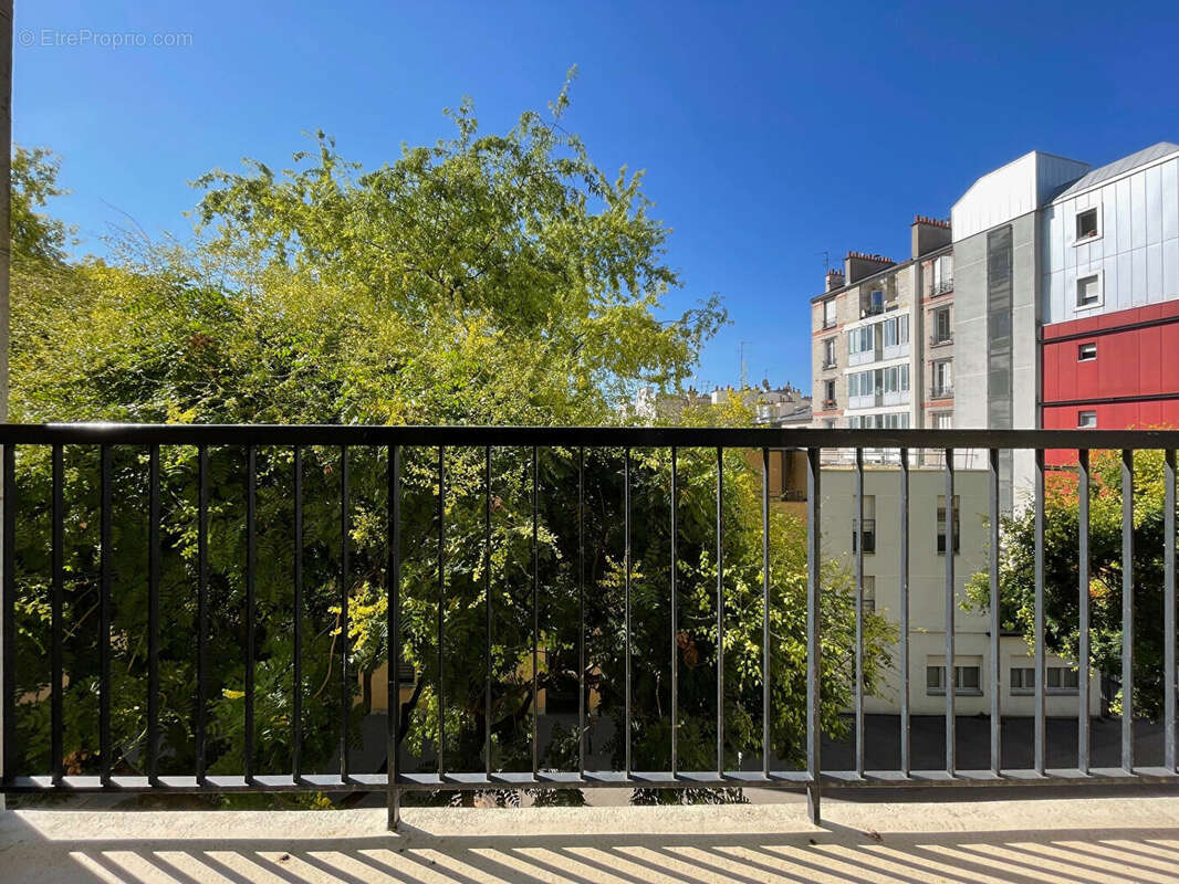 Appartement à PARIS-20E