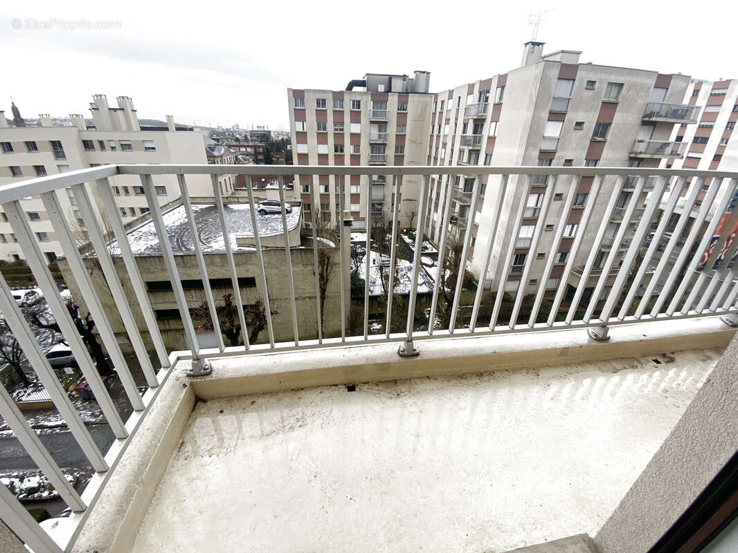 Appartement à VILLEMOMBLE