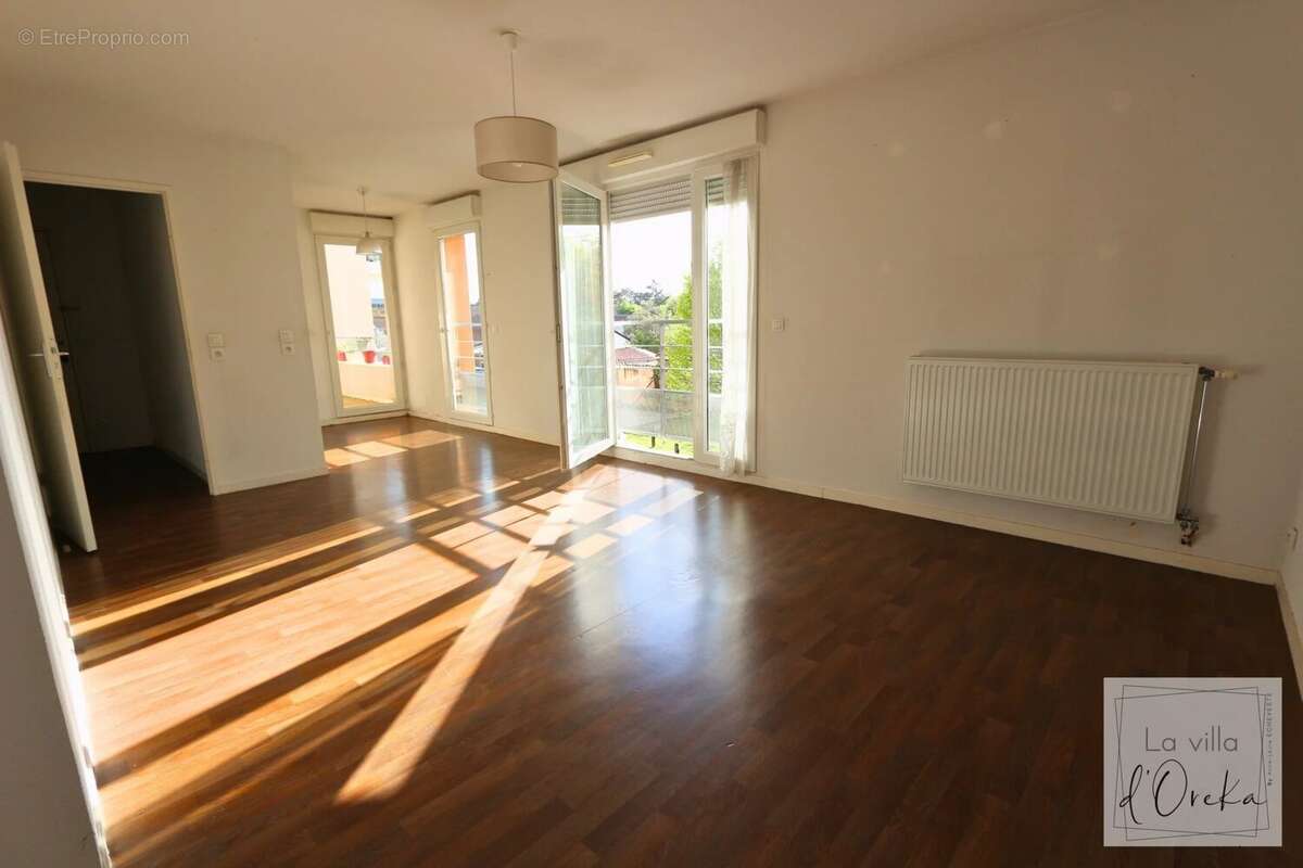 Appartement à VILLENAVE-D'ORNON