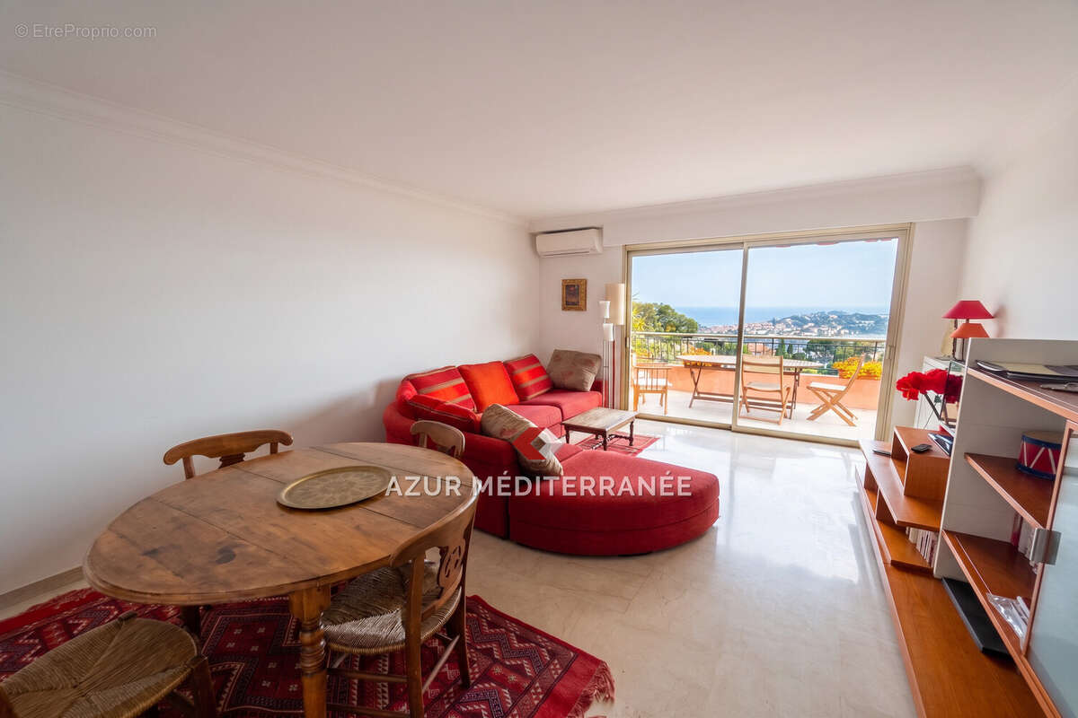 Appartement à VILLEFRANCHE-SUR-MER