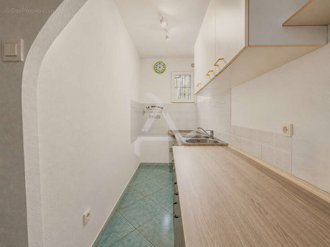 Villa méditéranéenne t8 comprenant 2 appartements située dans un secteur privilégié avec vue sur le golfe - photo 24