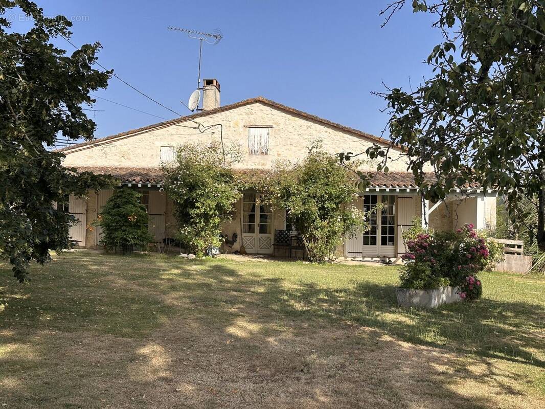 Maison à PARDAILLAN