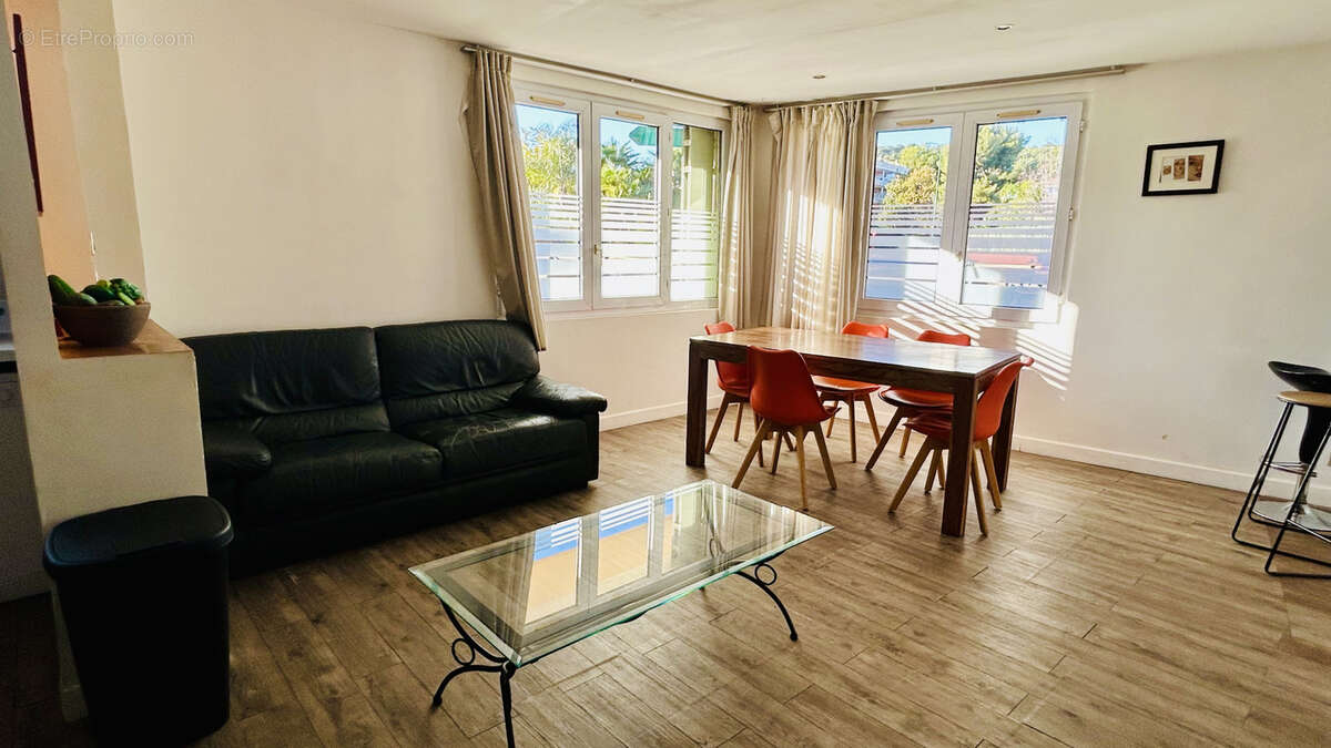 Appartement à LA GARDE