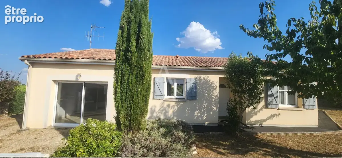Iteuil - plain pied - 131 m² - 5 chambres -  jardin - photo 3