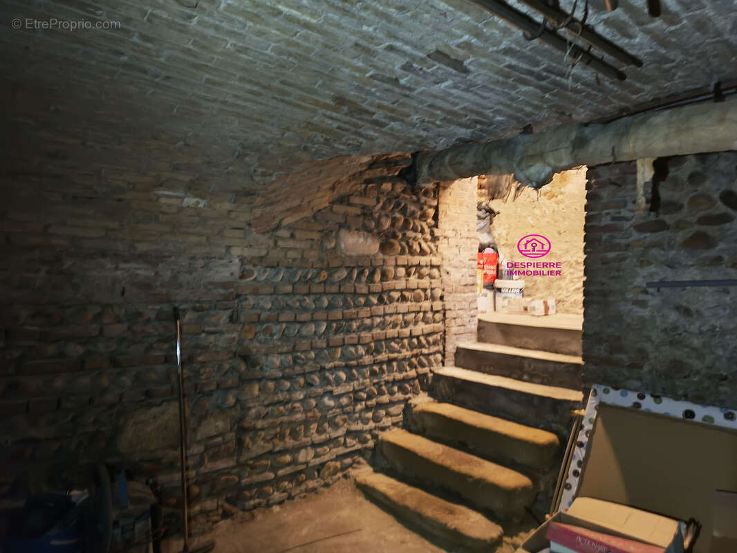 Maison à LE PEAGE-DE-ROUSSILLON