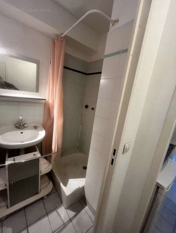 Appartement à LEVALLOIS-PERRET