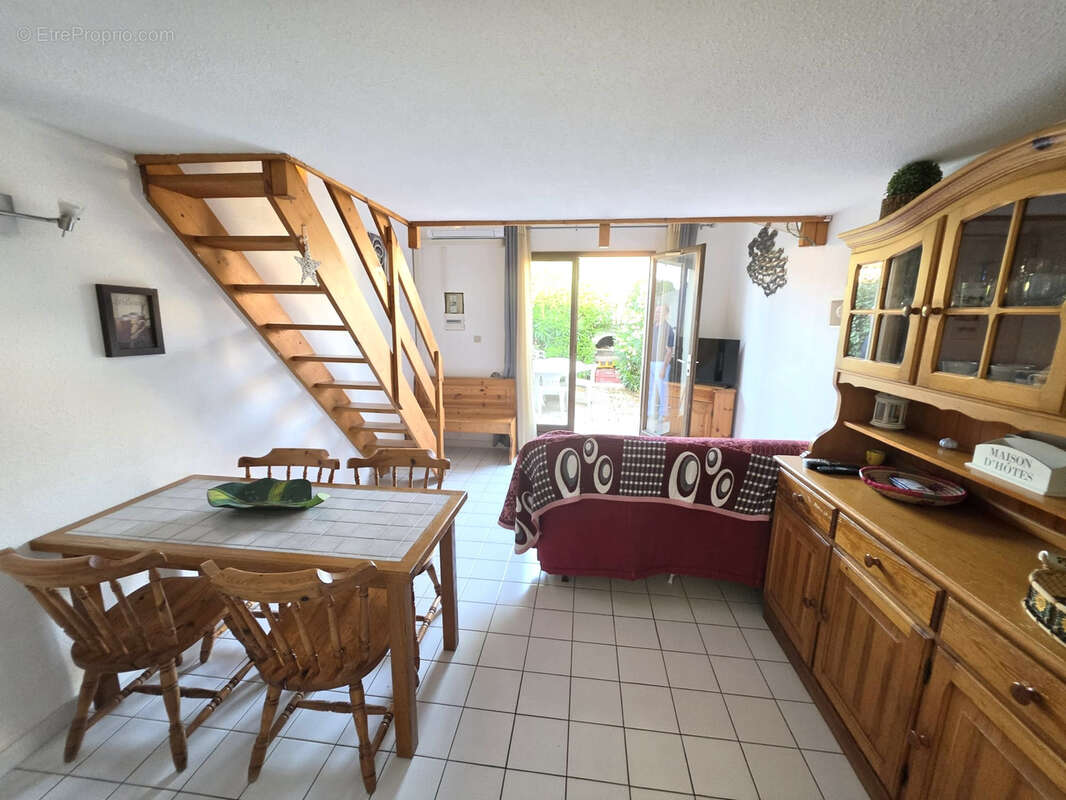 À acheter 189500 € à Gruissan : maison de 35m2 - photo 3