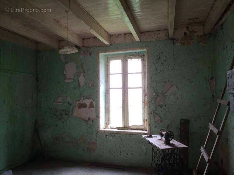Maison à CORLAY