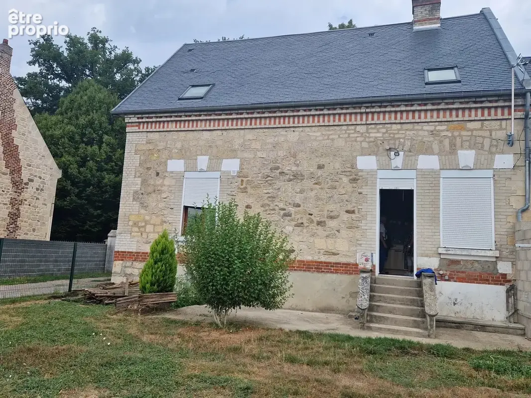 Maison à ANIZY-LE-CHATEAU