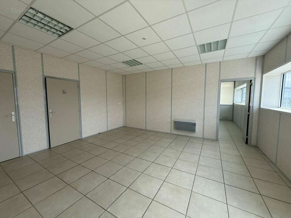 Autre à TROISSEREUX