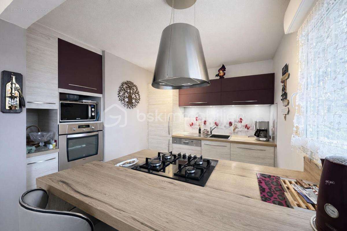 Appartement à LOCMINE