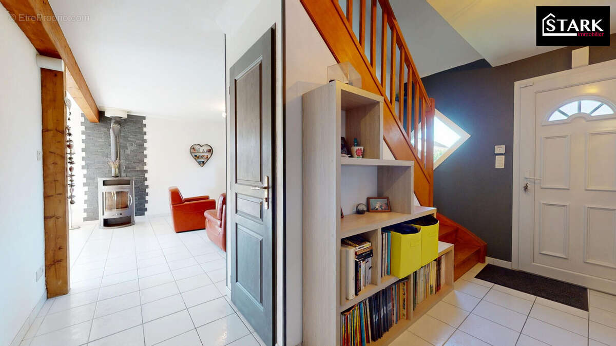 Maison à BESSONCOURT